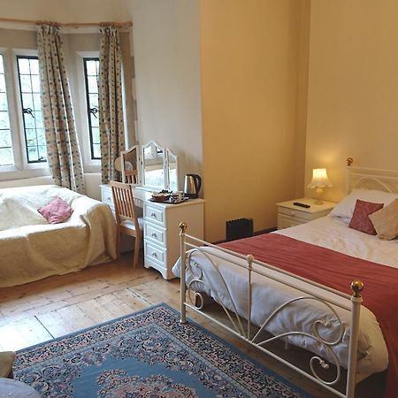 Cleeve House Bed & Breakfast Melksham Dış mekan fotoğraf